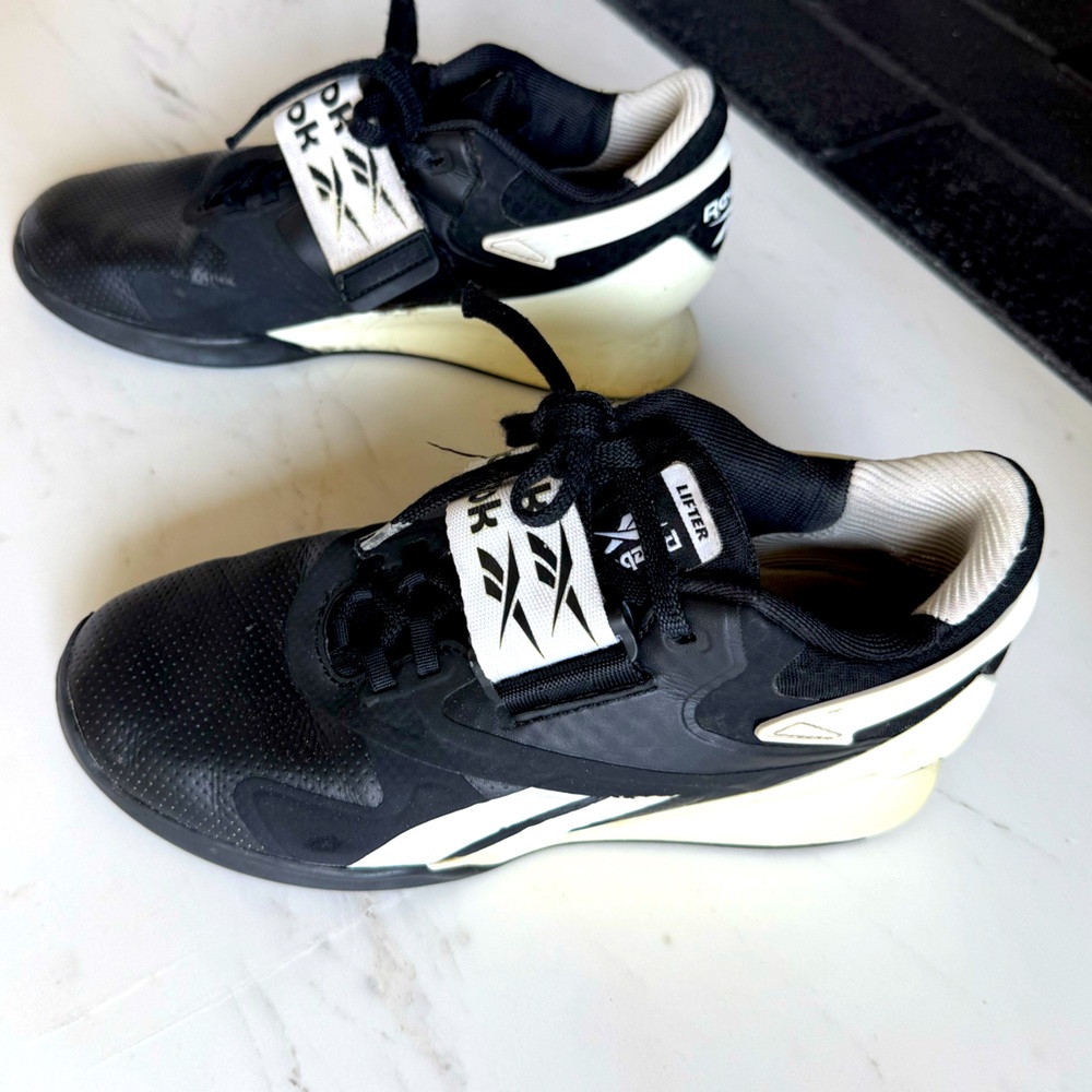 Reebok Sneakers Training Legacy Lifter Black White Athletic Women Shoes Size 8